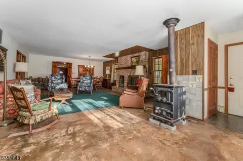 90 Junction Rd, Flemington, NJ 08822 photo 3