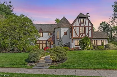 800 Hillside Ave, Westfield, NJ 07090