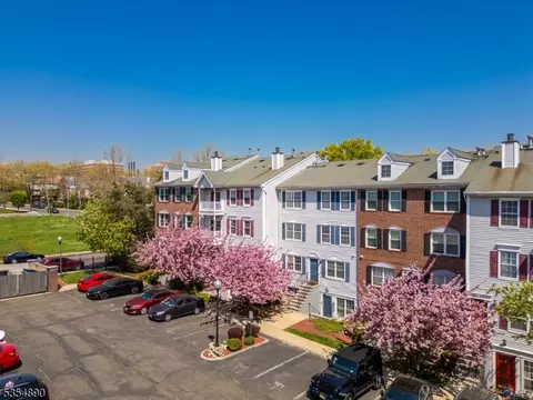 45 Rutgers Dr, Newark, NJ 07103