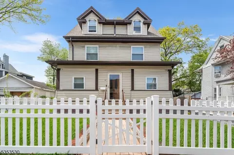 11 N 21st St, East Orange, NJ 07017