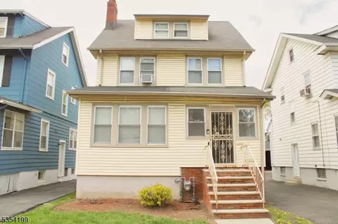 139 Freeman Ave, East Orange, NJ 07018