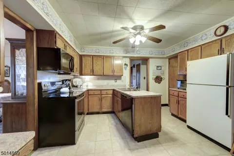 167 Valley Rd, Wayne, NJ 07470 photo 7