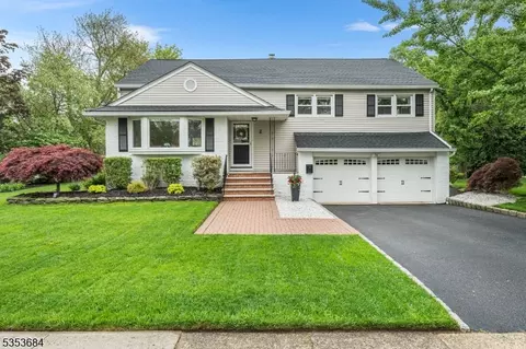 2 Christy Ln, Springfield, NJ 07081 photo 5
