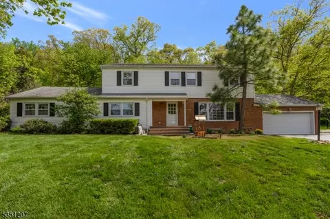 546 Bittersweet Ter, Bridgewater, NJ 08807