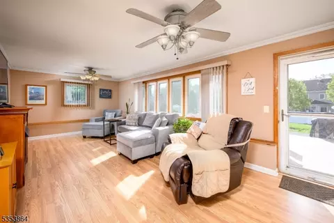 91 Armstrong Dr, Clark, NJ 07066 photo 26