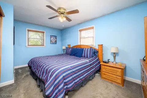 91 Armstrong Dr, Clark, NJ 07066 photo 19