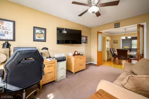 91 Armstrong Dr, Clark, NJ 07066 photo 18