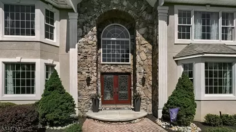 17 Farmstead Ln, Wayne, NJ 07470 photo 4