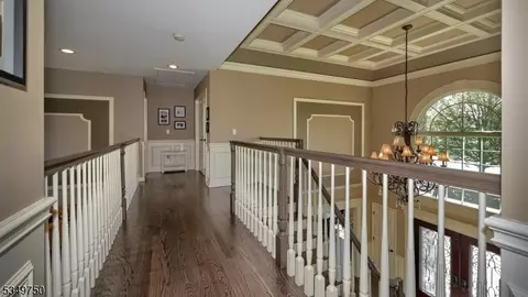 17 Farmstead Ln, Wayne, NJ 07470 photo 22