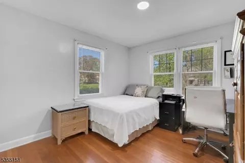 525 Mountainview Dr, North Plainfield, NJ 07063 photo 15