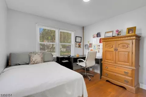 525 Mountainview Dr, North Plainfield, NJ 07063 photo 16