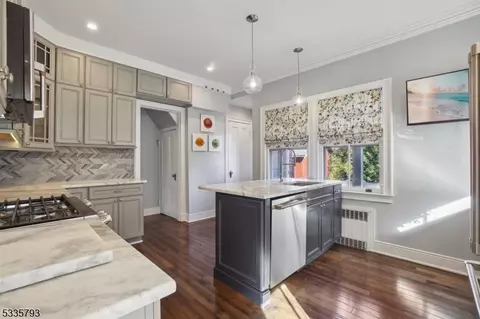 907 Hillside Ave, Plainfield, NJ 07060 photo 12