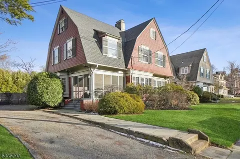 907 Hillside Ave, Plainfield, NJ 07060 photo 2