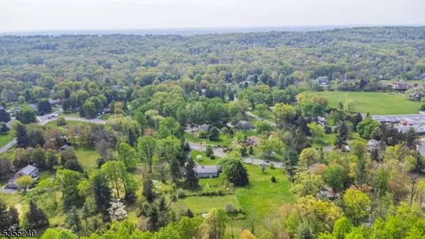 57 Washington Valley Rd, Warren Twp, NJ 07059