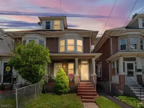 726 Riverside Ave, Trenton, NJ 08618