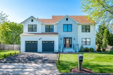 4 Lewis St, Hillsborough, NJ 08844