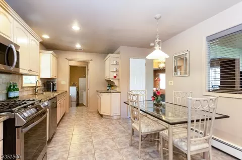 7 Kirk Ter, Wayne, NJ 07470 photo 6