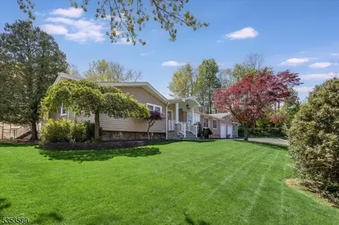 7 Kirk Ter, Wayne, NJ 07470