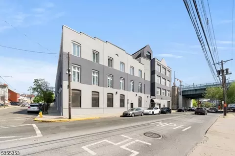 308-310 Passaic Ave #403, Harrison Town, NJ 07032