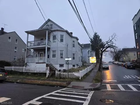 42 Bloomfield Ave, Paterson, NJ 07503