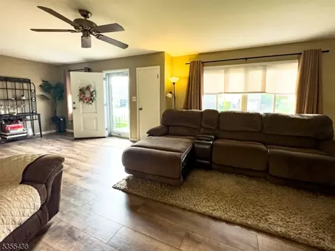 4 Parallel St, Nutley, NJ 07110 photo 8