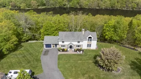 19 Crest Rd, Wantage, NJ 07461 photo 4