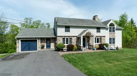19 Crest Rd, Wantage, NJ 07461 photo 3
