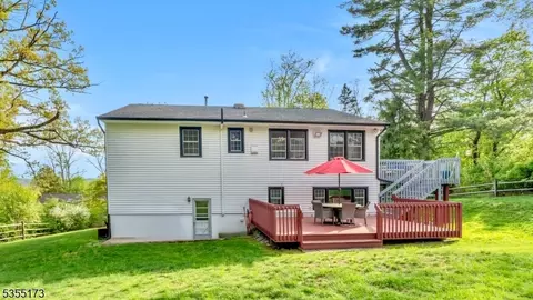 33 Lacey Ave, Gillette, NJ 07933 photo 23