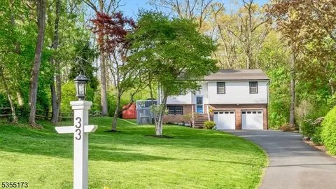33 Lacey Ave, Gillette, NJ 07933 photo 3