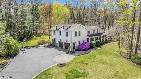132 Brook Valley Rd # B, Kinnelon, NJ 07405