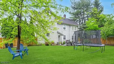 121 Beverly Rd, Montclair, NJ 07043 photo 33