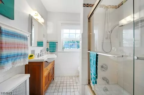 121 Beverly Rd, Montclair, NJ 07043 photo 24