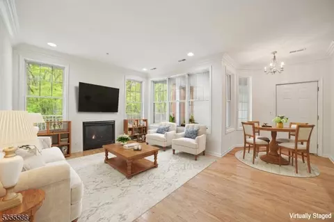 1104 Pointe Gate Dr #1104, Livingston, NJ 07039