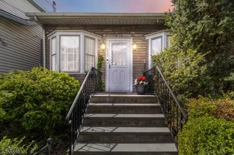 1707 48th St, North Bergen, NJ 07047