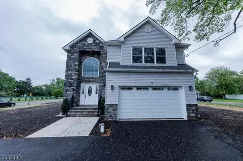 17 Old Somerville Rd, Hillsborough, NJ 08844