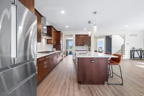81 Village Dr, Skillman, NJ 08558 photo 6