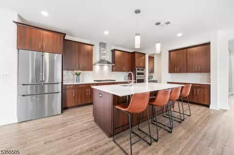81 Village Dr, Skillman, NJ 08558 photo 4