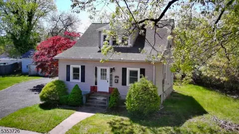 149 Walnut St, Piscataway, NJ 08854