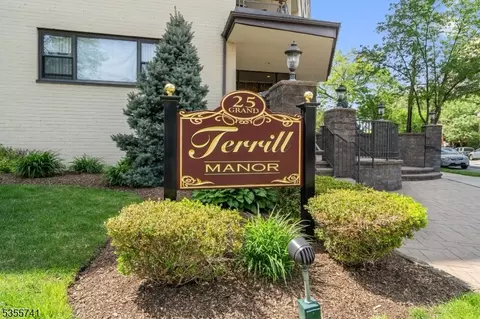 25 Grand Ave #4B, Hackensack, NJ 07601 photo 3
