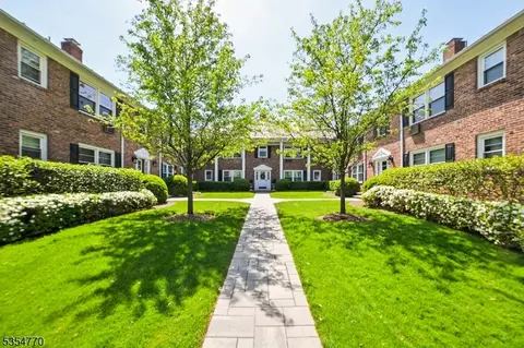 86 New England Ave #41, Summit, NJ 07901