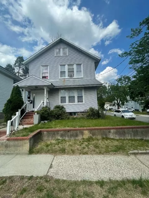 267 Hirliman Rd, Englewood, NJ 07631