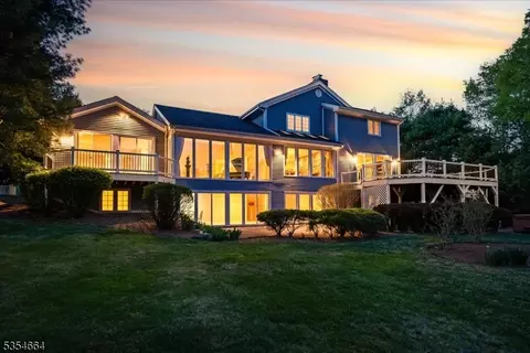 3 Golf Ln, Mendham Twp, NJ 07945