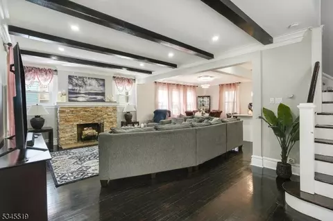 107-109 Hillside Ter, Irvington, NJ 07111