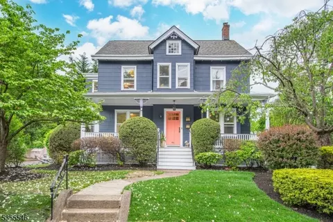446 Valley Rd, Montclair, NJ 07043