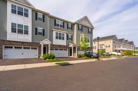 2206 Evans Ln, Middletown Twp, NJ 07748