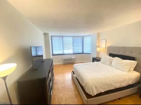 316 Prospect Ave #3G, Hackensack, NJ 07601 photo 9
