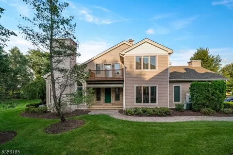 11 Louis Dr, Montville, NJ 07045