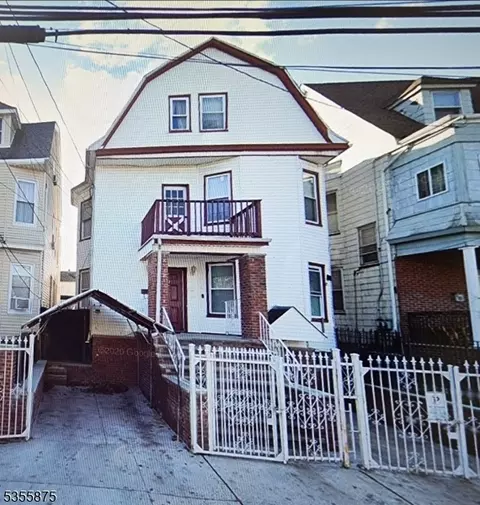 42 Halleck St, Newark, NJ 07104