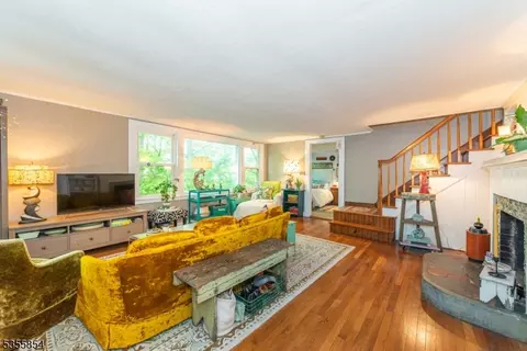 56 E Hedding Pl, Mount Tabor, NJ 07878 photo 4