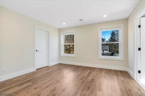 Bedroom - 1510 Deer Path, Mountainside, NJ 07092 photo 3 of 4
